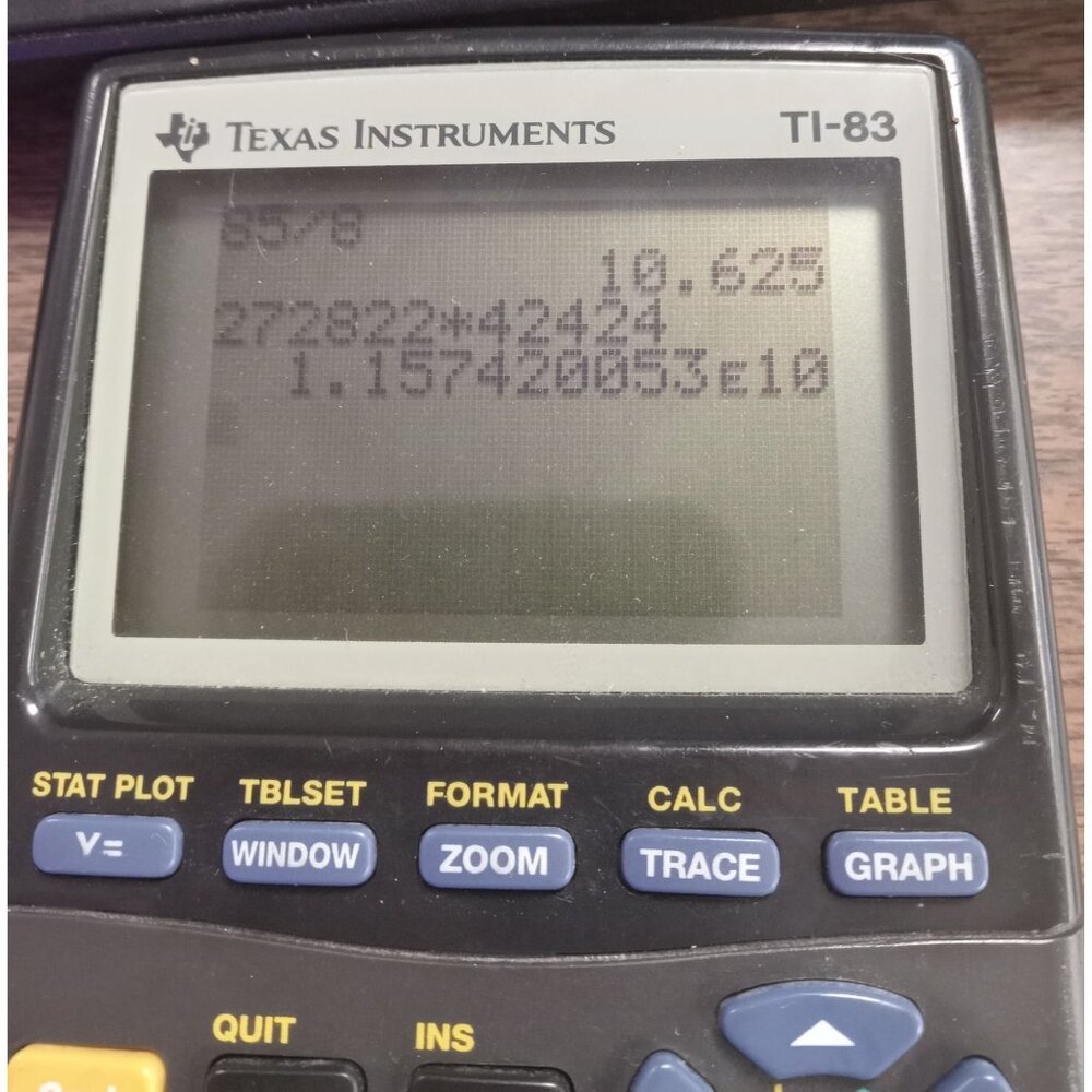 Texas Instruments TI 83 Graphing Calculator No Cover Geometry Math Algebra - Picture 3 of 4